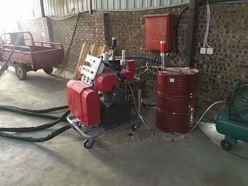 無錫聚脲噴涂機 施工都是什么價位的(圖2) 江蘇省客戶防腐聚脲噴涂設備施工案例